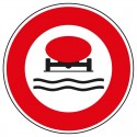 Interdit aux véhicules transportant des marchandises polluantes