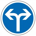 Obligation de direction (à droite ou à gauche)